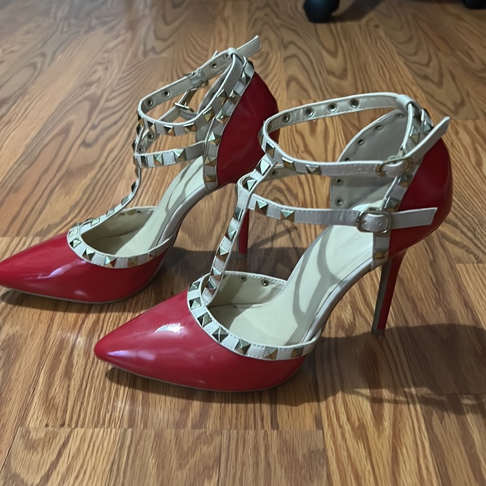 Beautiful Wilddiva shoes - Picture 3 of 3